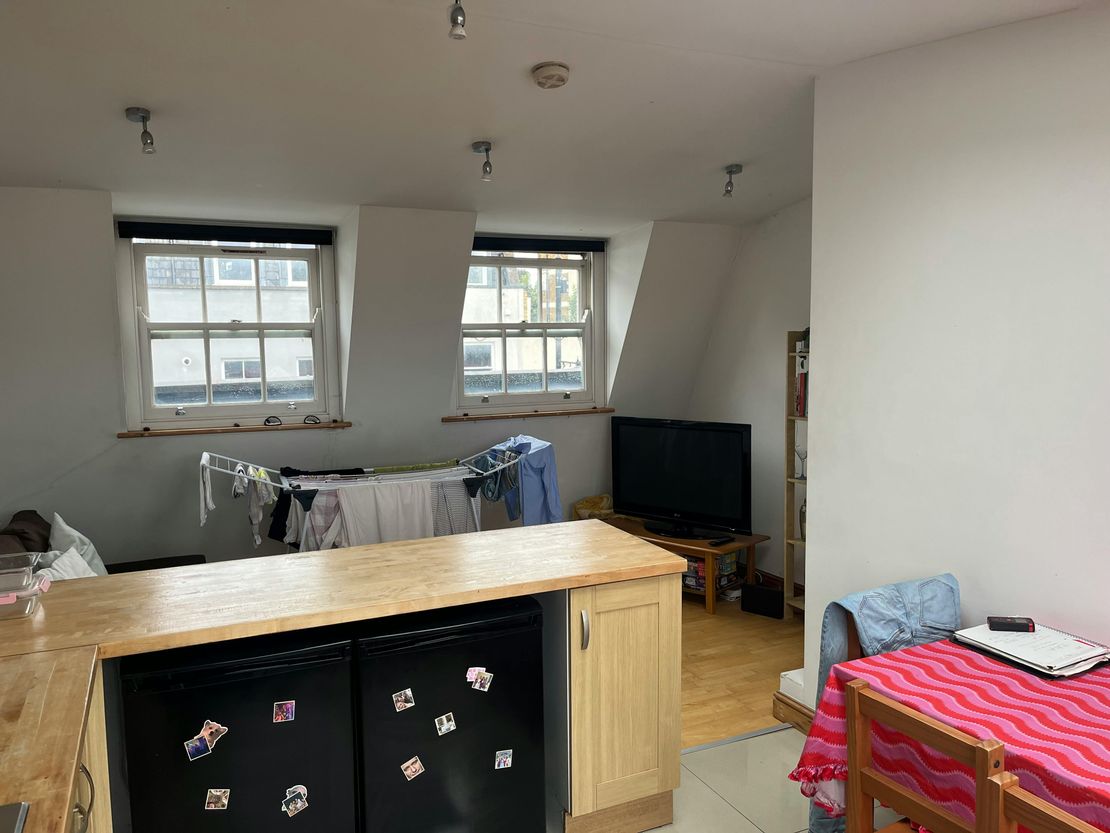 464-464a Roman Road, Bow, E3 5LU