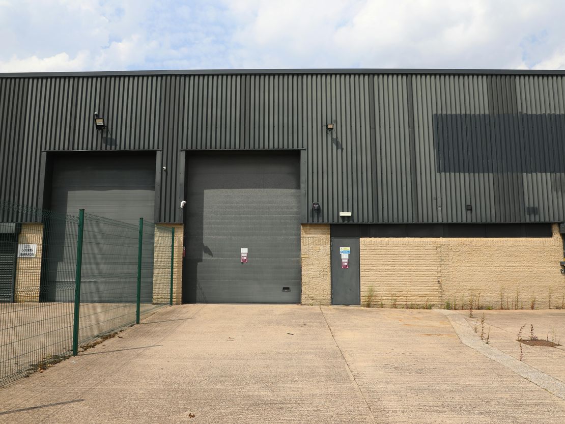Unit 22 The Ringway, Beck Road, Huddersfield, HD1 5DG