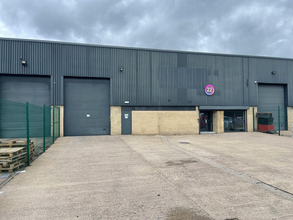 Unit 22 The Ringway, Beck Road, Huddersfield, HD1 5DG