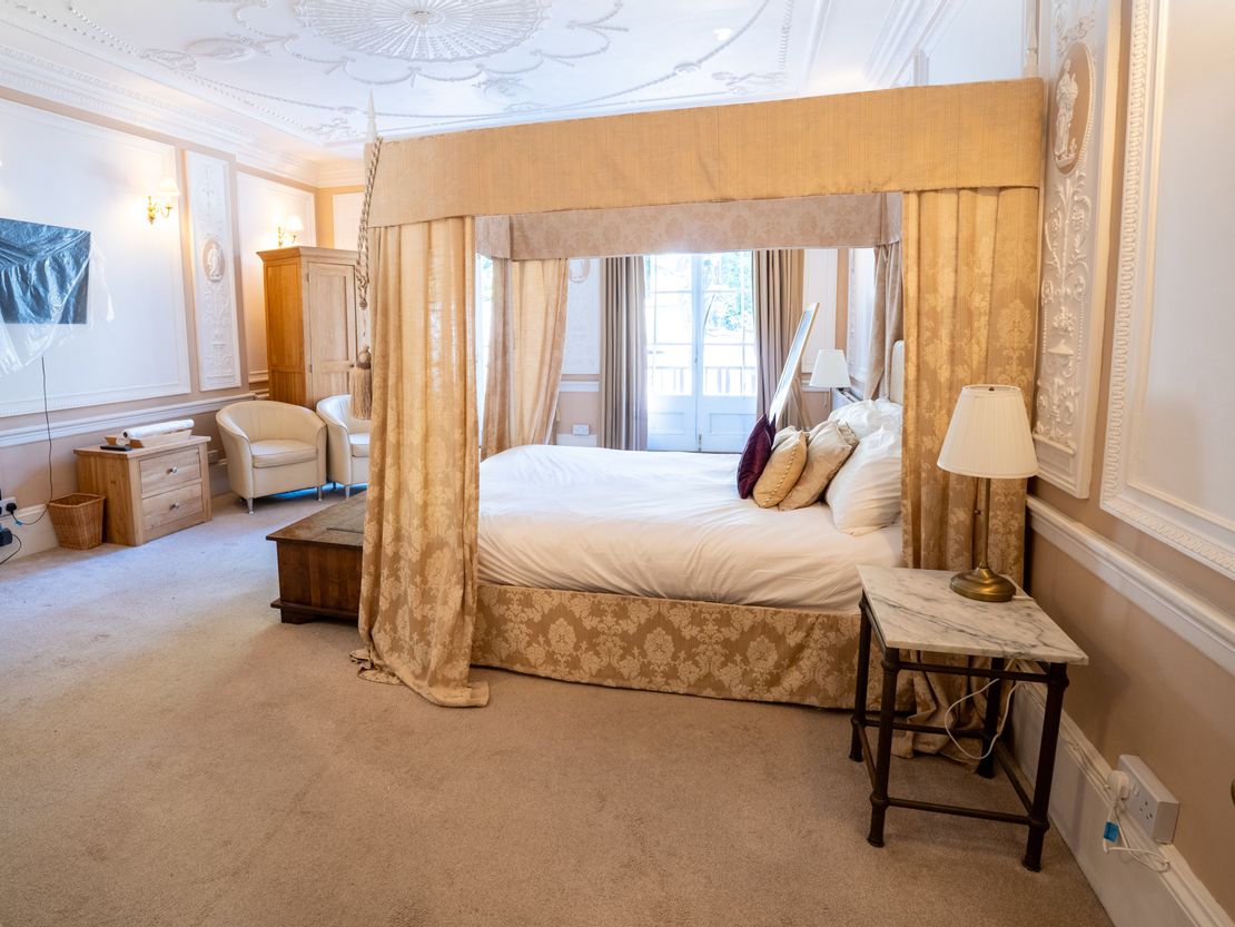 The Town House, 65 High Street, Arundel, West Sussex, BN18 9AJ