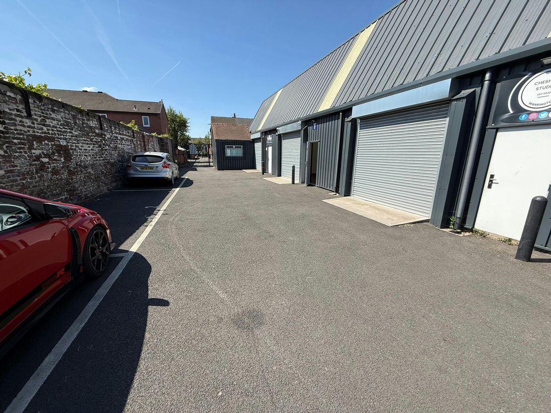 Unit 1 Clegge Street Workshops, Warrington, WA2 7AT