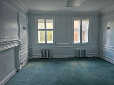 Property Image for Nepicar House, London Road, Wrotham Heath, Sevenoaks, Kent, TN15 7RS