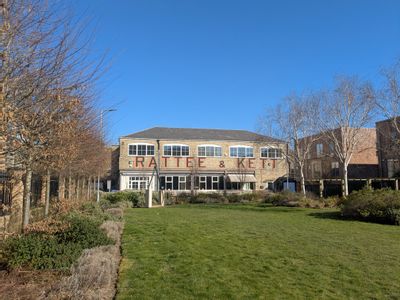 Property Image for First Floor School House, Homerton Gardens, Cambridge, Cambridgeshire, CB2 8EB