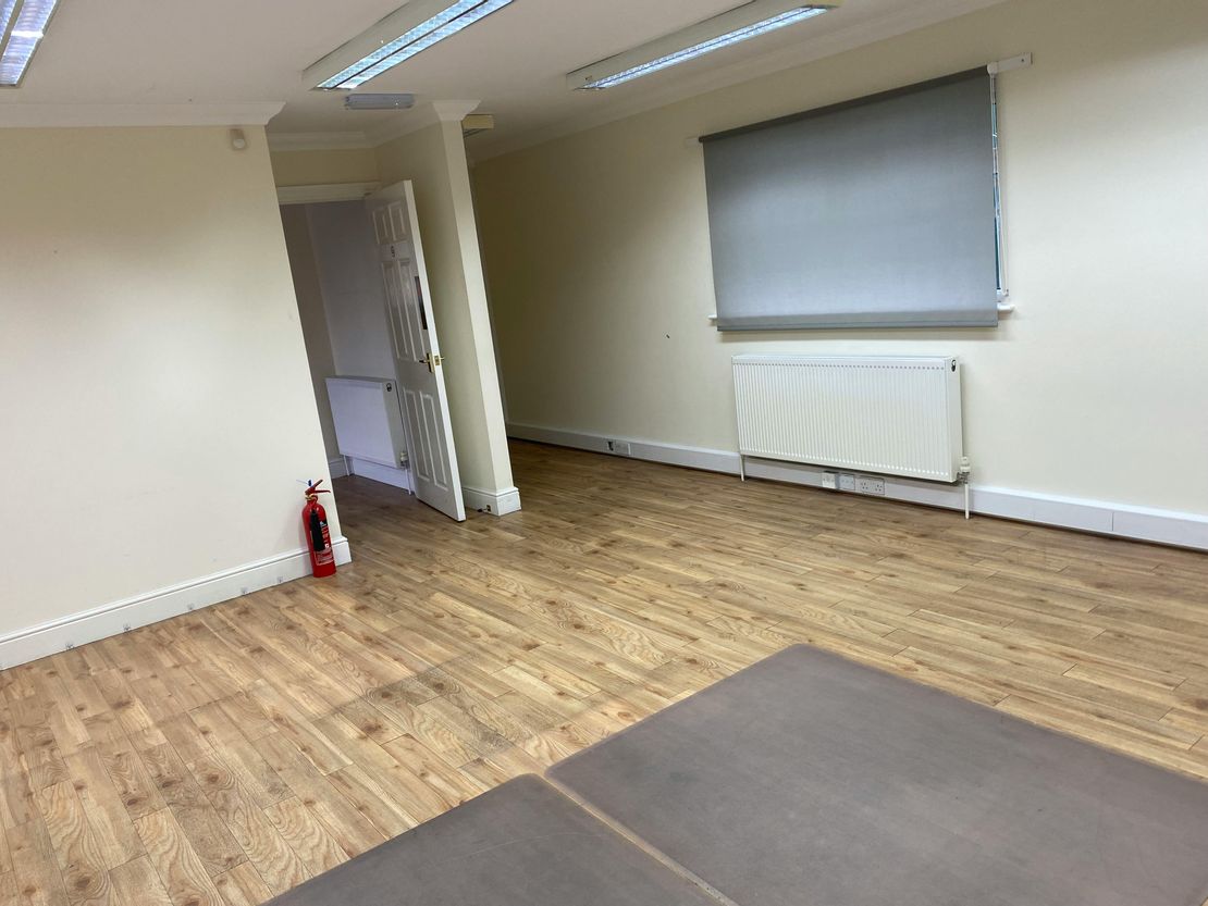 The Gatehouse, Manford Industrial Estate, Erith, DA8 2AJ