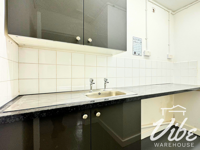 Property Image for 22 Grosvenor Way, London E5 9ND