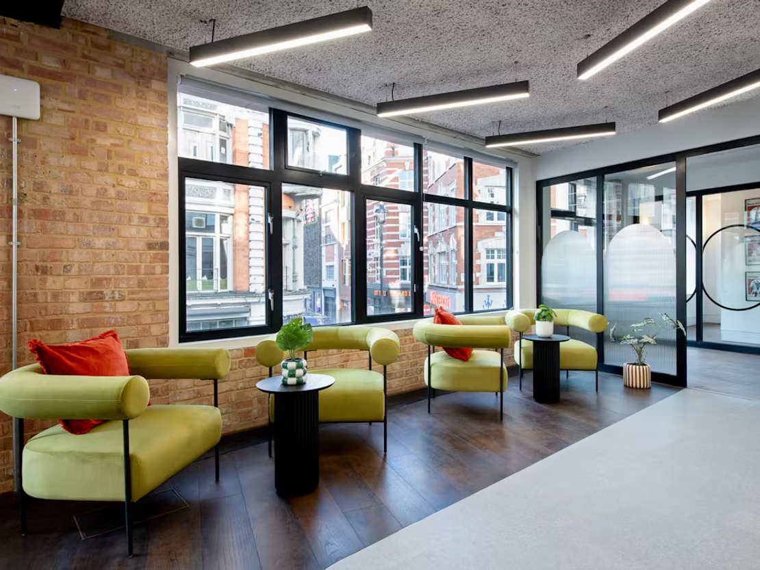 58 Wardour St, London W1D 4JQ