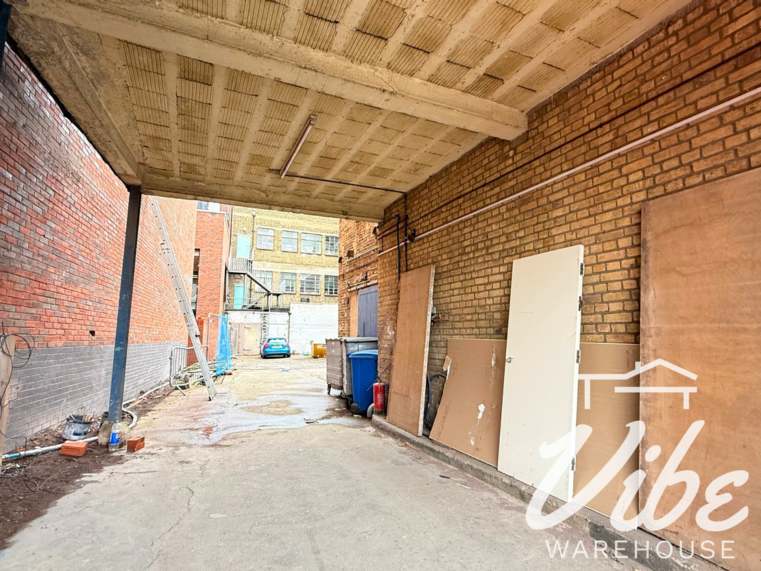 57 Glengall Rd, London SE15 6NB