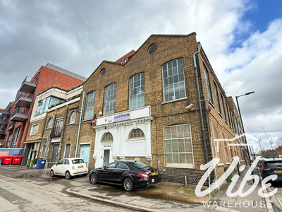 Property Image for 57 Glengall Rd, London SE15 6NB
