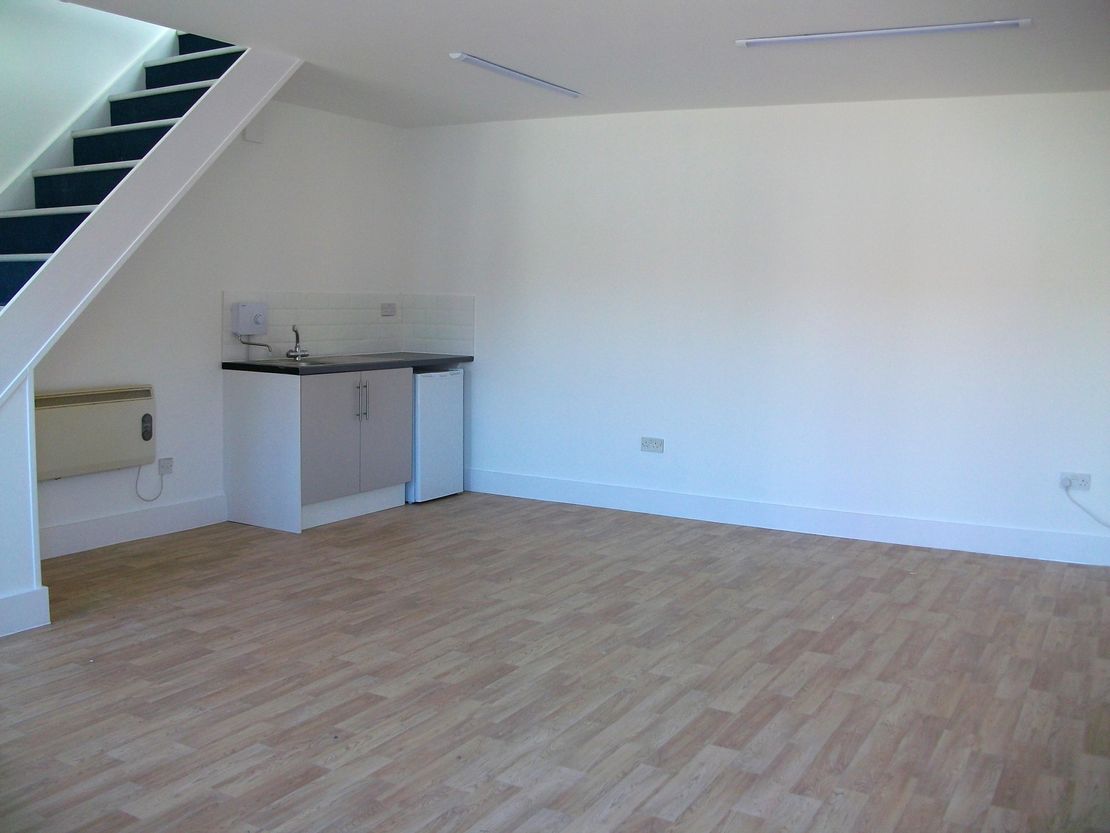 Unit 8 Crouchmans Yard Business Centre, Off Poynters Lane, Great Wakering, Essex, SS3 9TS