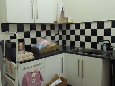 Property Image for Shop 1, Abacus House, Cranbrook Road, Hawkhurst, TN18 4AR