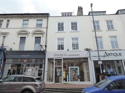 Property Image for Kelly House (Third Floor), 1 Warwick Road, Tunbridge Wells, TN1 1YL
