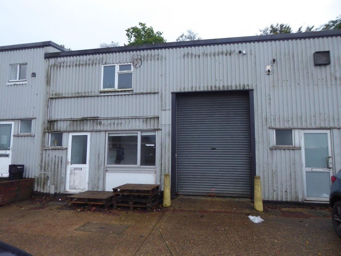 Unit 23, Colebrook Industrial Estate, Longfield Road, Tunbridge Wells, TN2 3DG