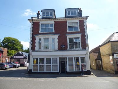 Property Image for Lower Ground Floor, 4 London Road, Crowborough, TN6 2TT