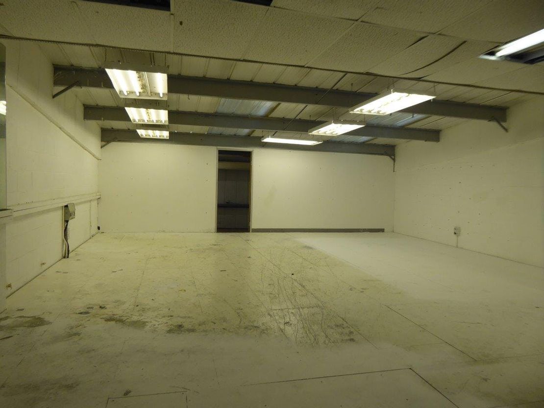Unit 21, Colebrook Industrial Estate, Longfield Road, Tunbridge Wells, TN2 3DG