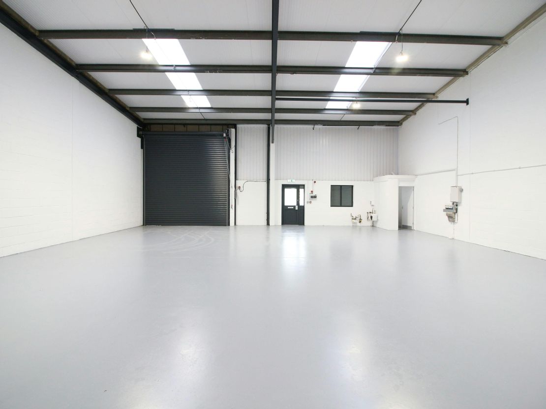 Unit 11 Mitre Bridge Industrial Estate, Mitre Way, White City, W10 6AU