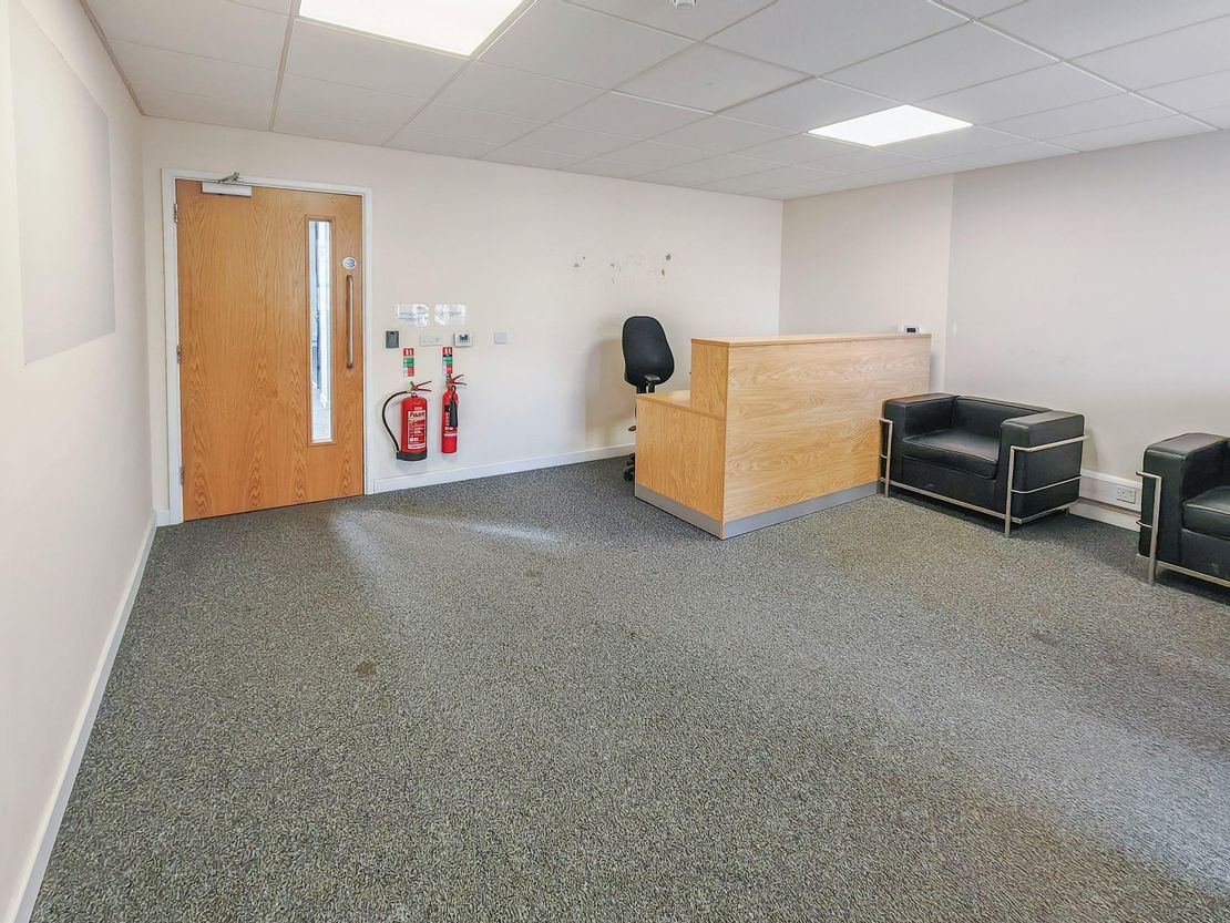 First Floor Offices, 40 Gorst Road, Park Royal, NW10 6HZ