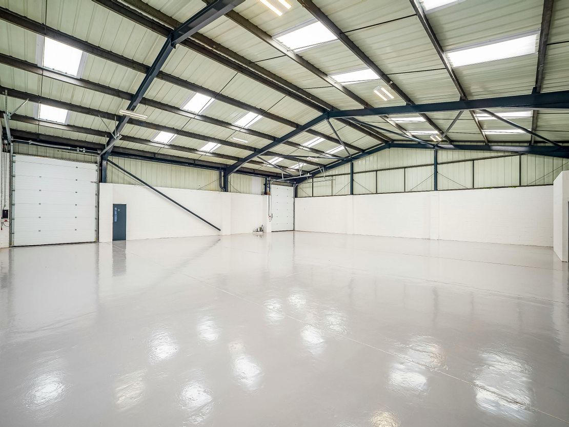 Unit B09, National Works Trading Estate, Bath Road, Hounslow, TW4 7EA