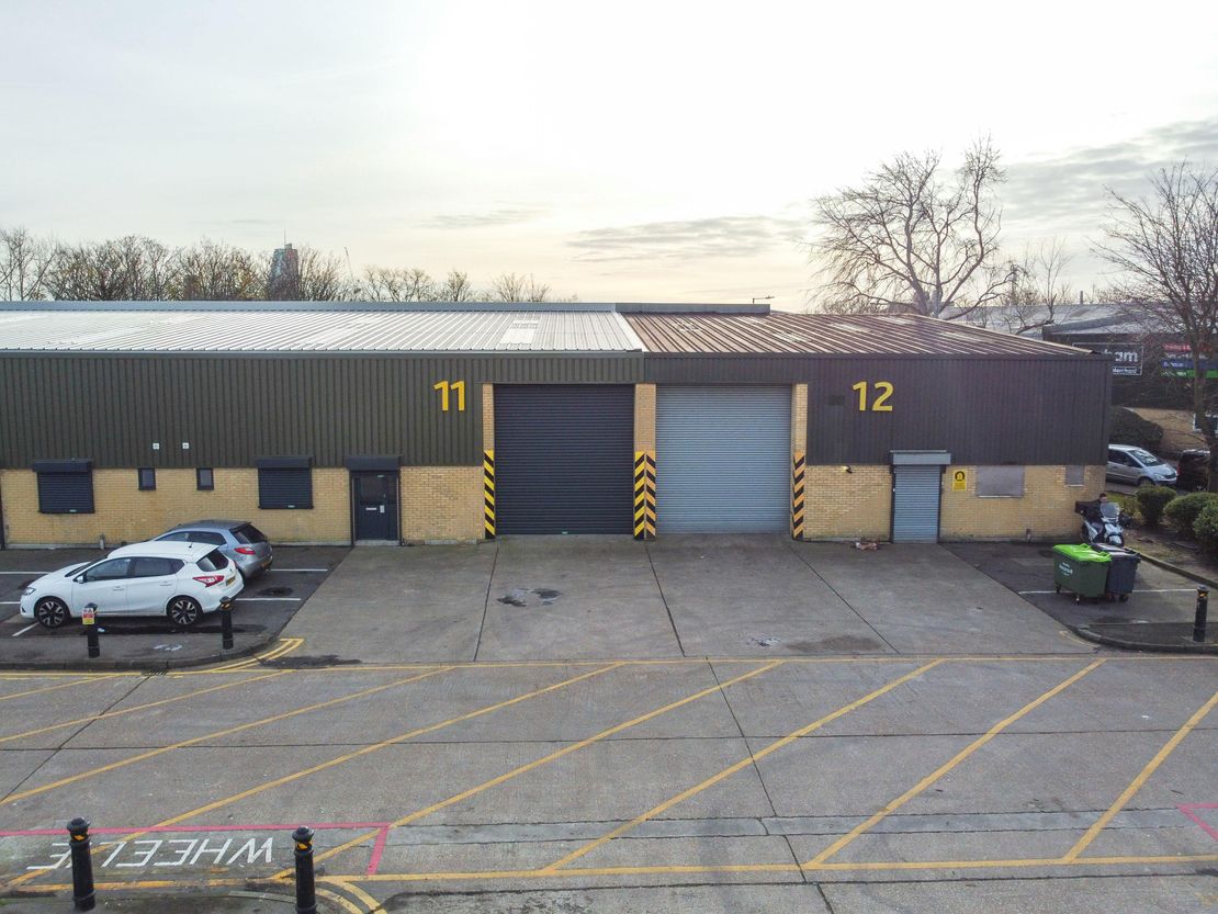 Units 11 & 12 Mitre Bridge Industrial Estate, Mitre Way, White City, W10 6AU