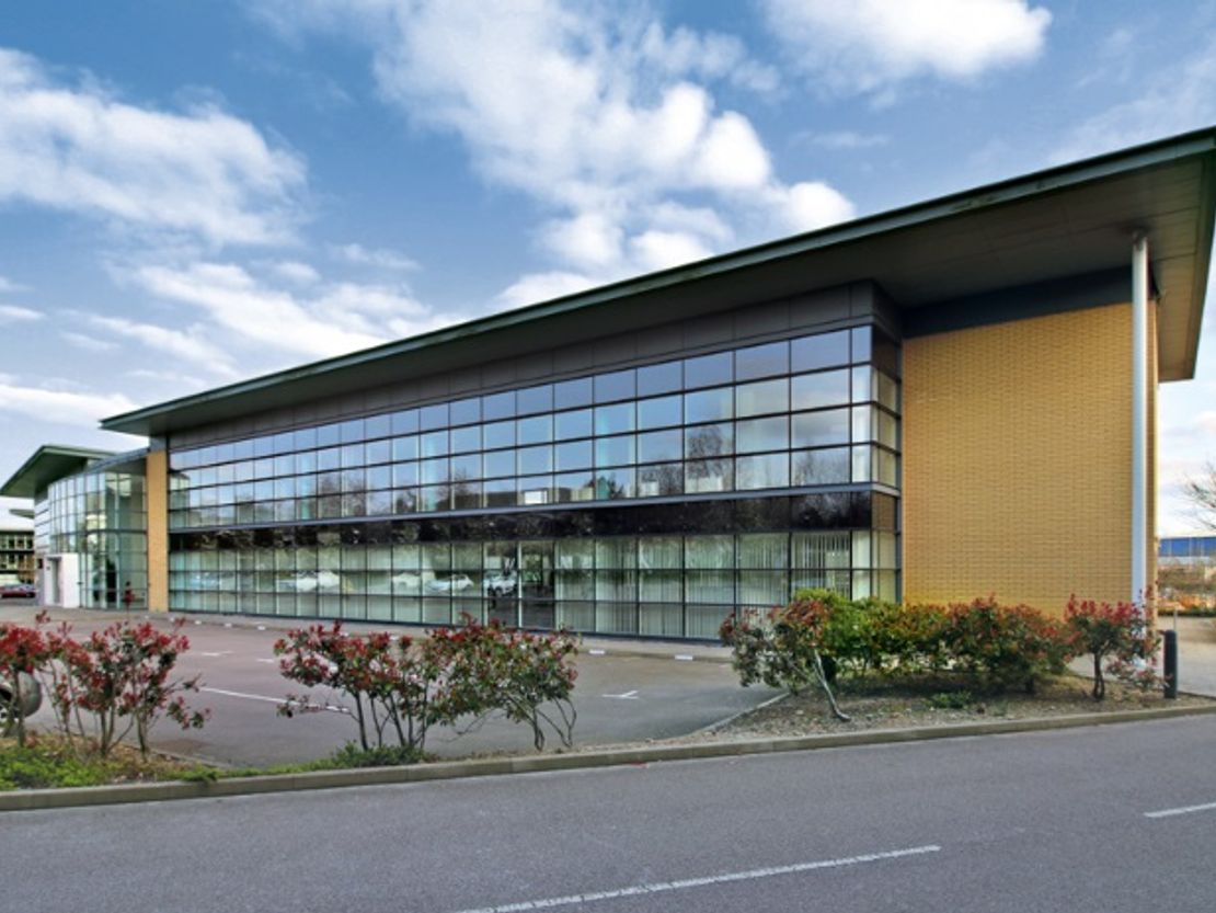 Unit 3A, Falcon Way, Shire Park, Welwyn Garden City, Hertfordshire, AL7 1TW