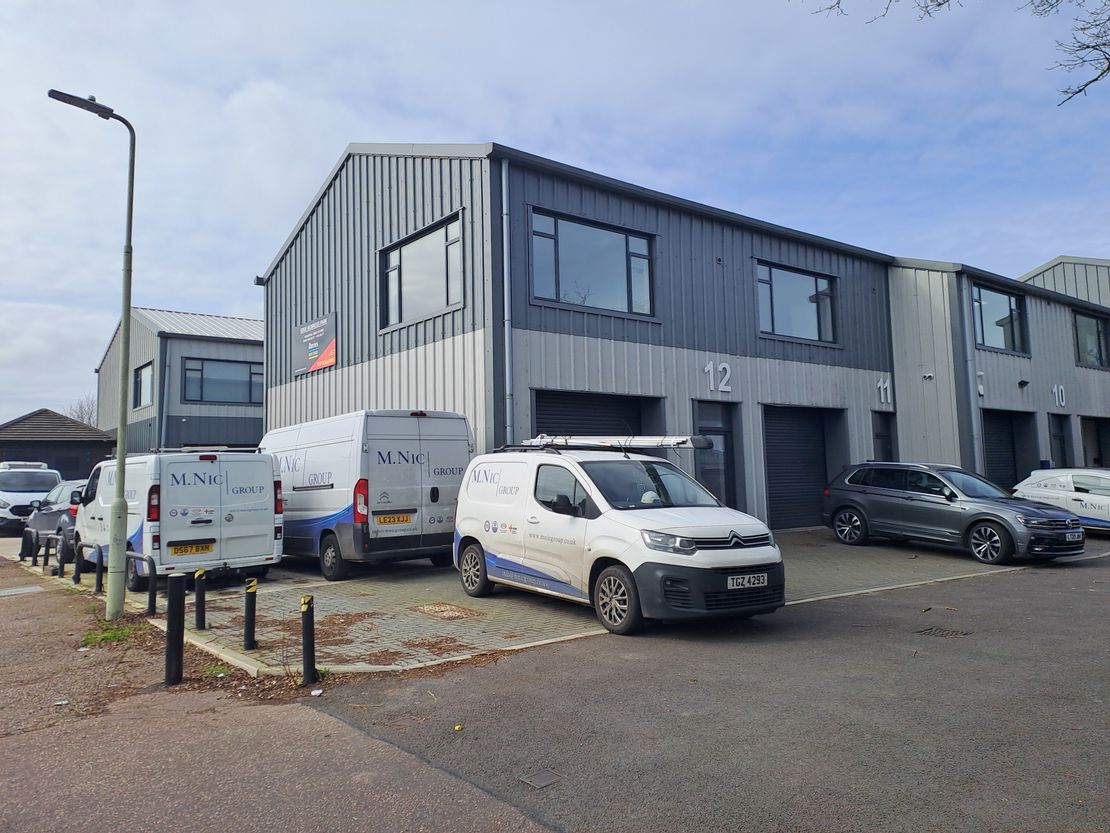 12 The Edge Business Park, Brownfields, Welwyn Garden City, Hertfordshire, AL7 1AN