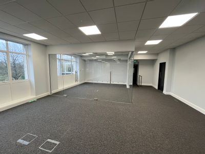 Property Image for The Business Centre, Brookmans Business Park, Brookmans Park, Potters Bar, Hertfordshire, AL9 6NE