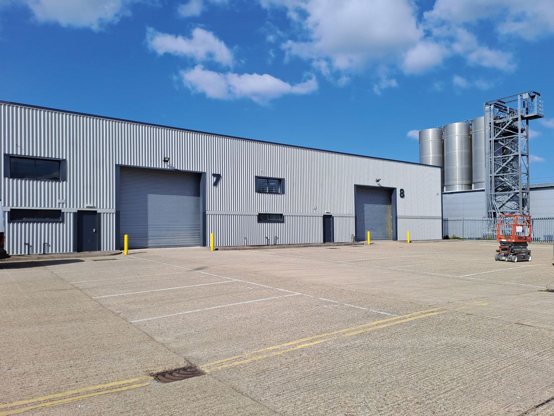 Units 7 & 8 Pin Green Industrial Estate, Cartwright Road, Pin Green, Stevenage, Hertfordshire, SG1 4QJ