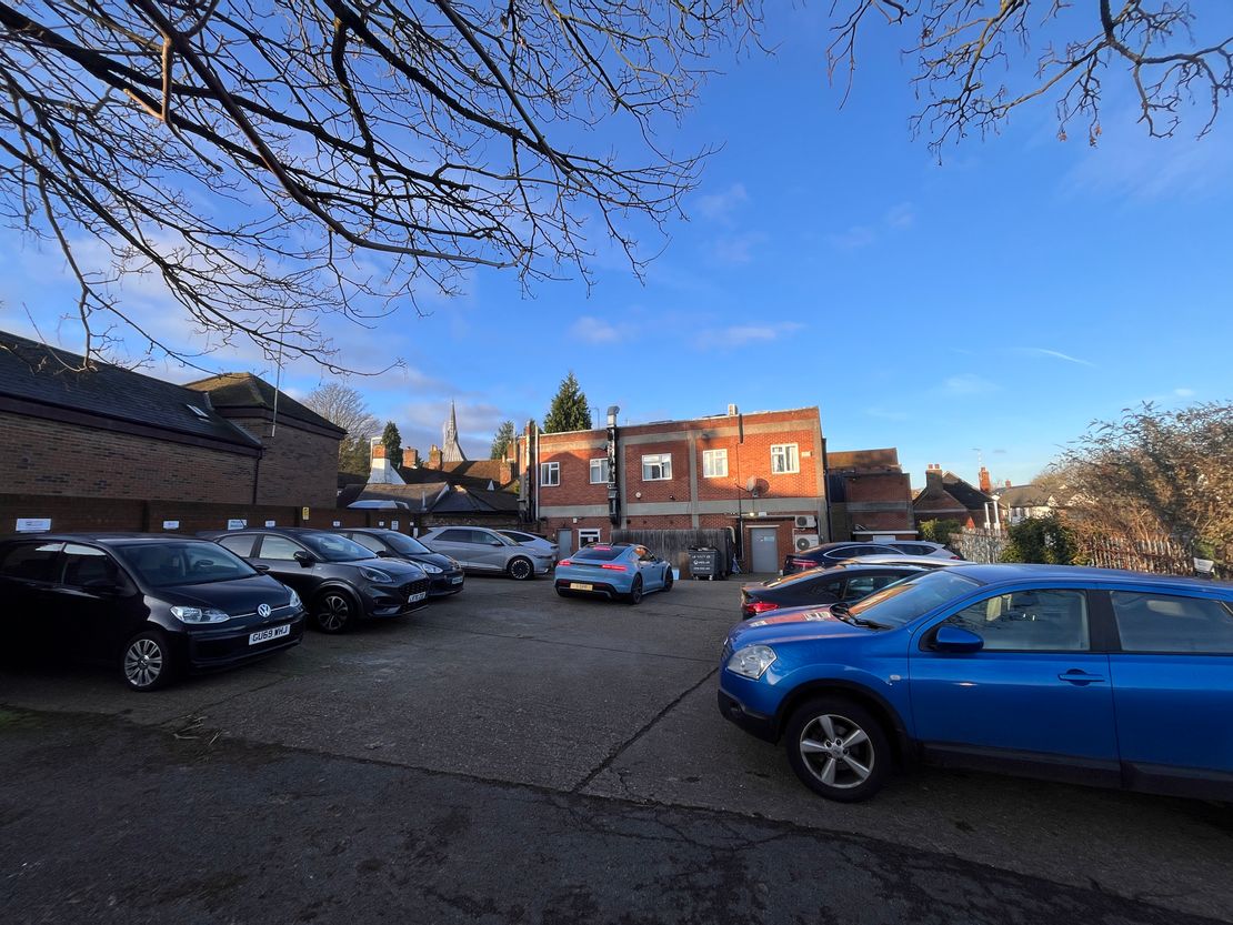 Riverdale House, Wheathampstead, Hertfordshire, AL4 8BB
