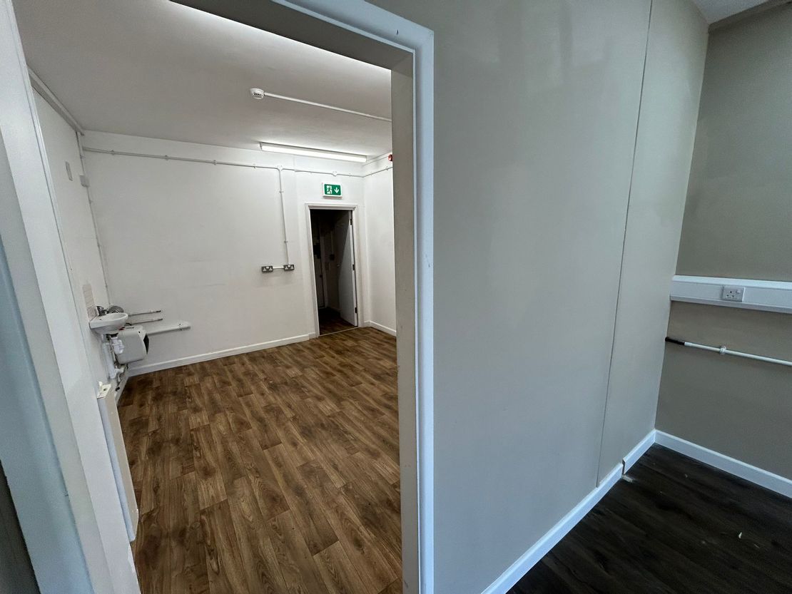 322 London Road, Waterlooville, Hampshire, PO7 7DU
