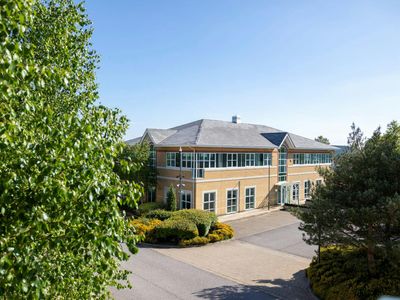 Property Image for Unit 3 Turnhams Green, Pinsents Lane, Reading, RG31 4UH