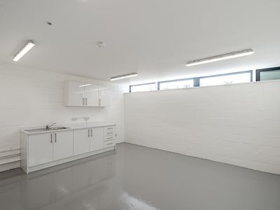 Property Image for 6 Clarendon Drive, Wymbush, Milton Keynes, South East, MK8 8DA