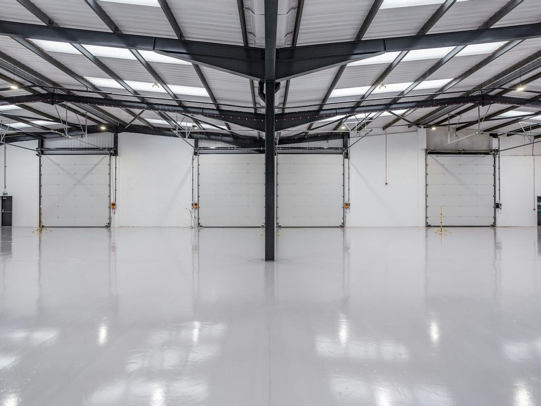 Unit 2, Woodside Industrial Estate, Humphrys Road, Dunstable, LU5 4TP