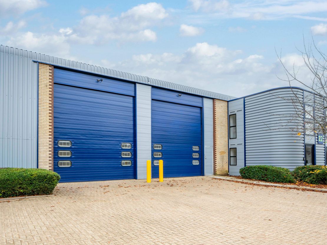 Unit 22 Plover Close, Interchange Park, Newport Pagnell, MK16 9PS