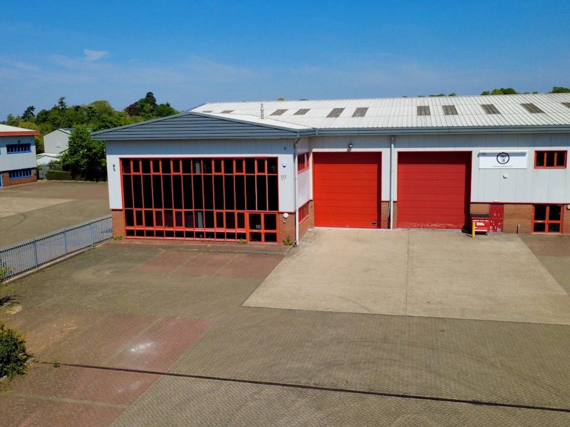 Unit 19 Chartmoor Road, Leighton Buzzard, LU7 4WG