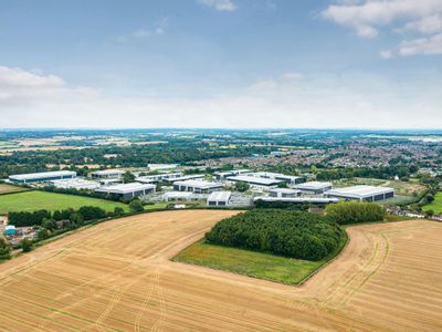 Property Image for Butterfield Business Park, Great Marlings, Luton, LU2 8DL