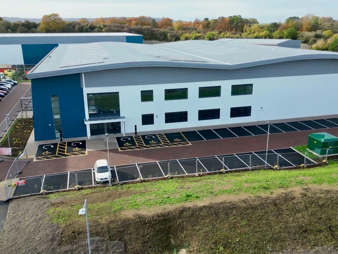 Unit A, A41 Connect, Westfield Road, Pitstone, LU7 9GX