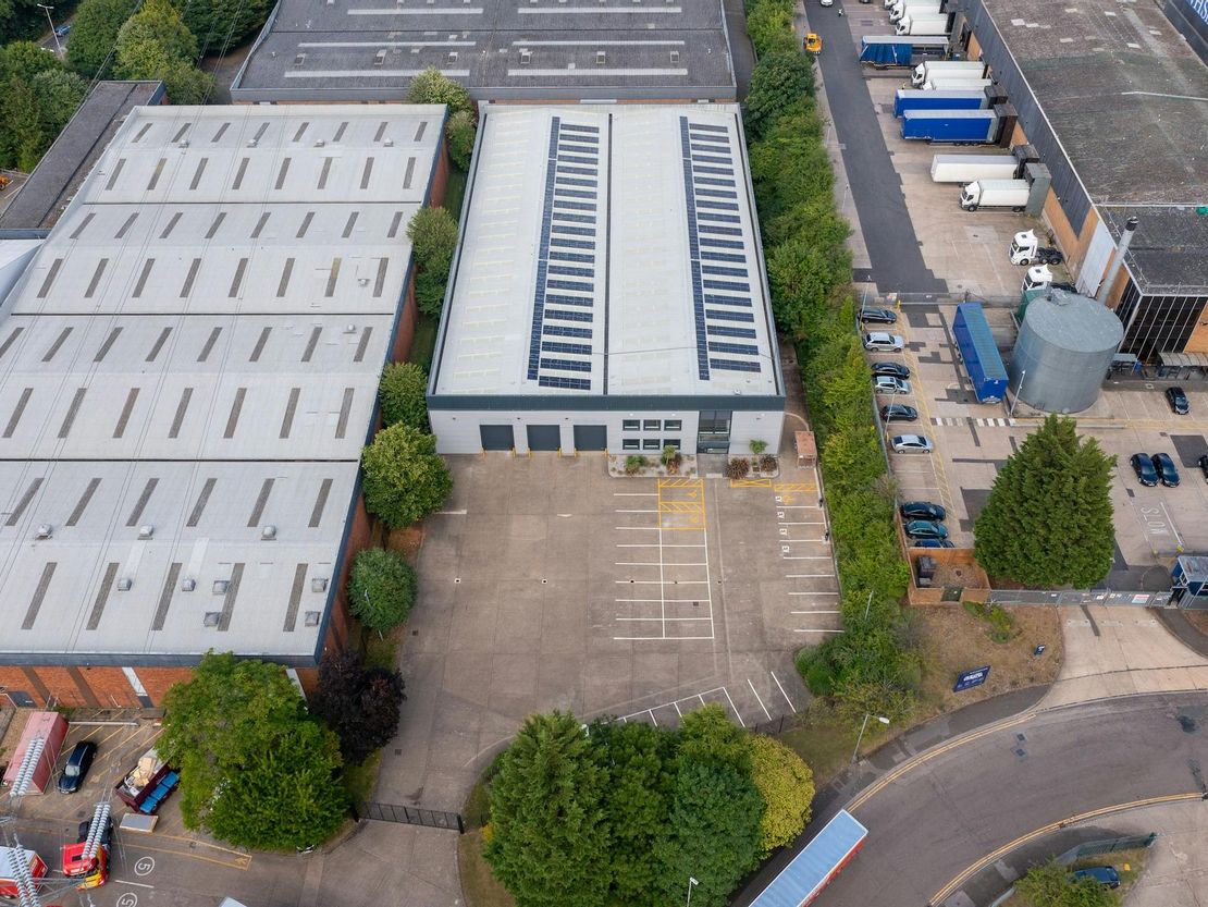 Unit 36 Woodside Industrial Estate, Verey Road, Dunstable, LU5 4TT