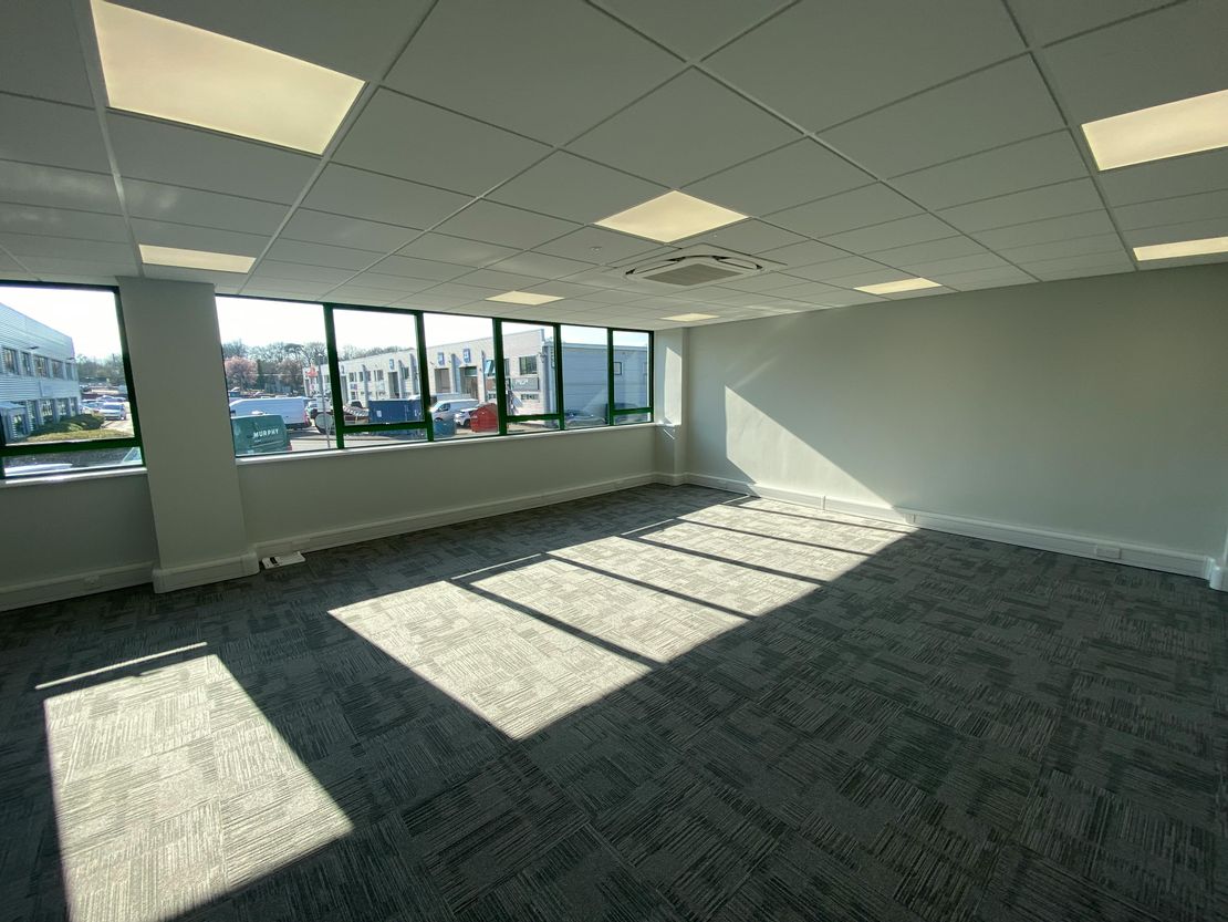 Unit 8 North Orbital Commercial Park, Napsbury Lane, St. Albans, AL1 1XB