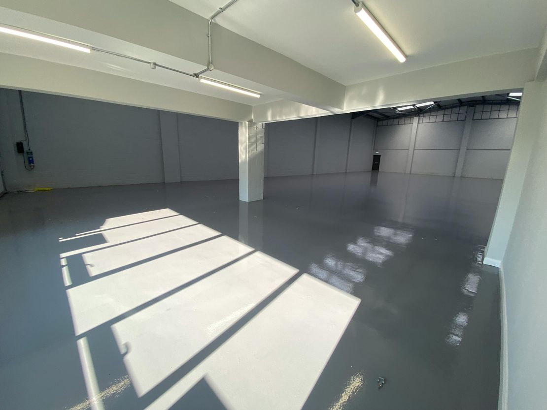 Unit 8 North Orbital Commercial Park, Napsbury Lane, St. Albans, AL1 1XB