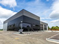 Property Image for Vision44, Woodside Industrial Estate, 1/1A Humphrys Road, Dunstable, LU5 4TP
