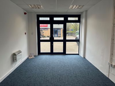 Property Image for 9 Heathfield, Stacey Bushes, Milton Keynes, Buckinghamshire, MK12 6HP