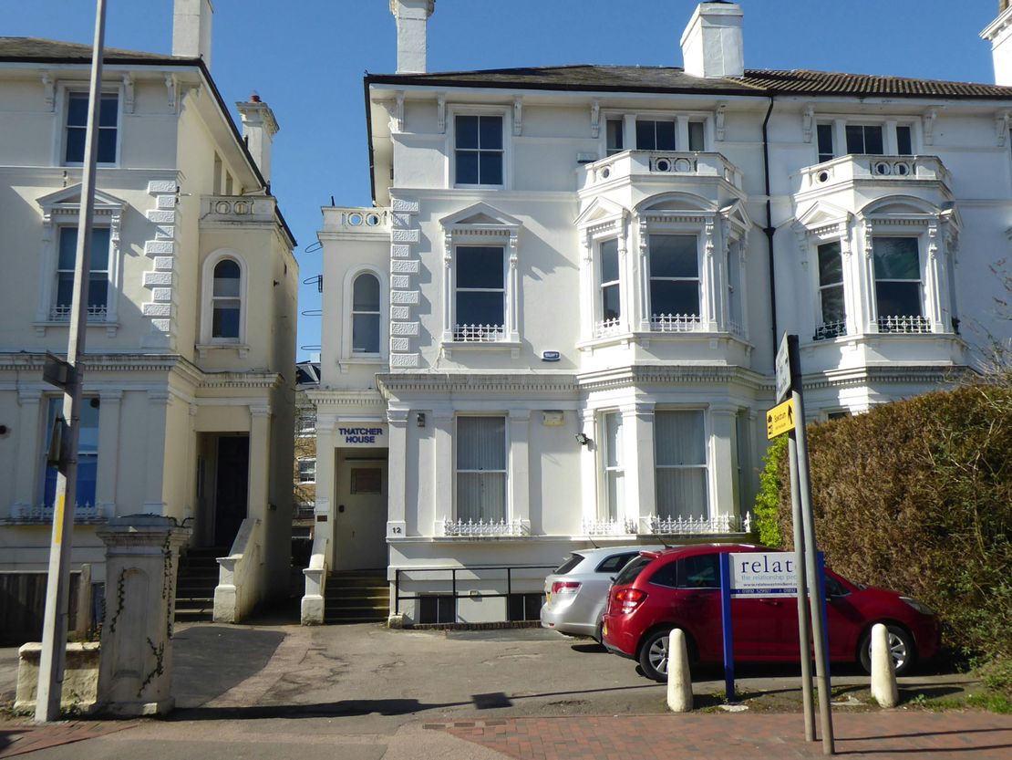 12 Mount Ephraim, Tunbridge Wells, TN4 8AS