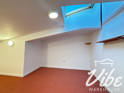 Property Image for 12 Overbury Rd, Harringay Warehouse District, London N15 6RH