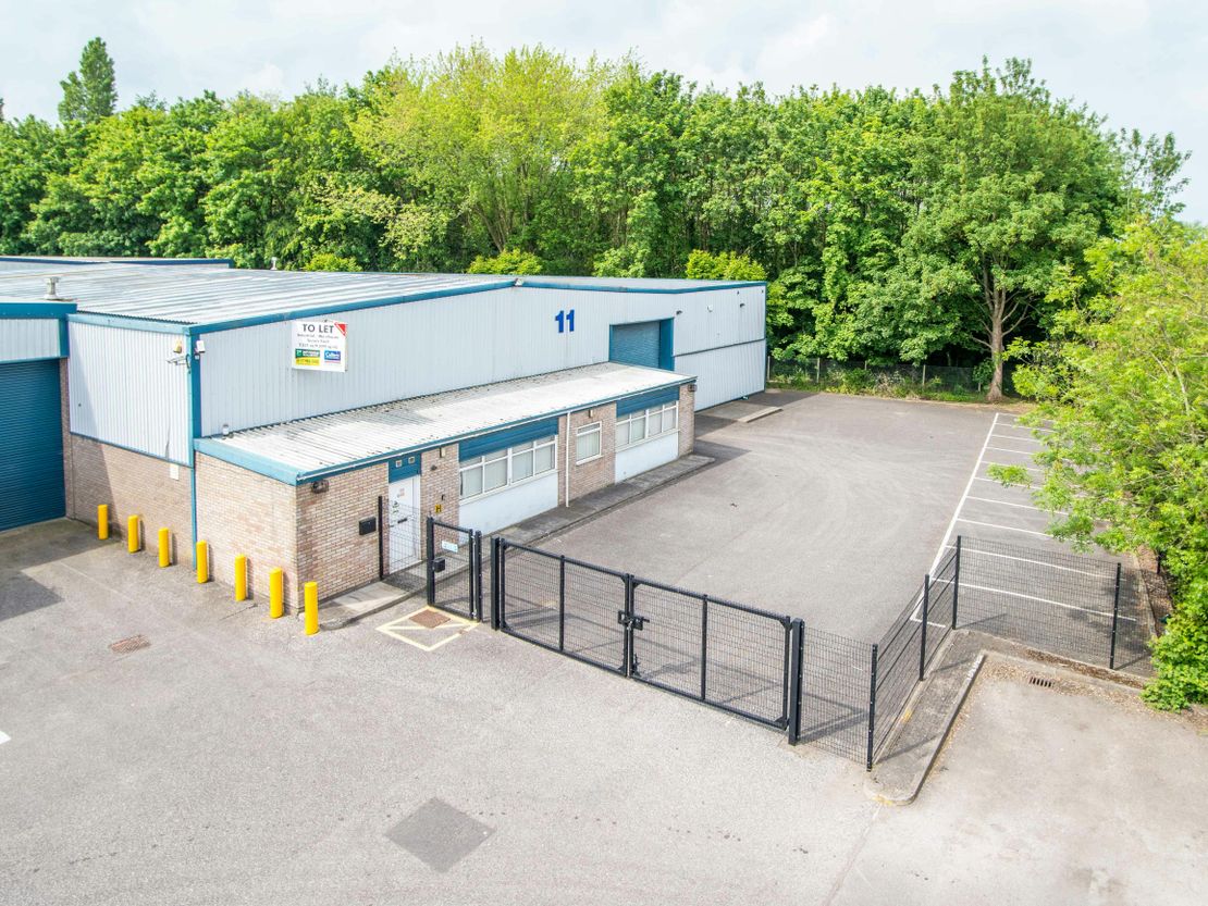 11 Walker Way, Thornbury, Bristol, BS35 3US