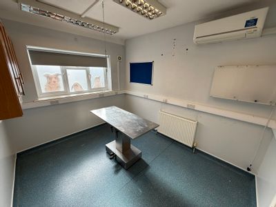 Property Image for 349 Bell Green Road, Coventry, West Midlands, CV6 7HD