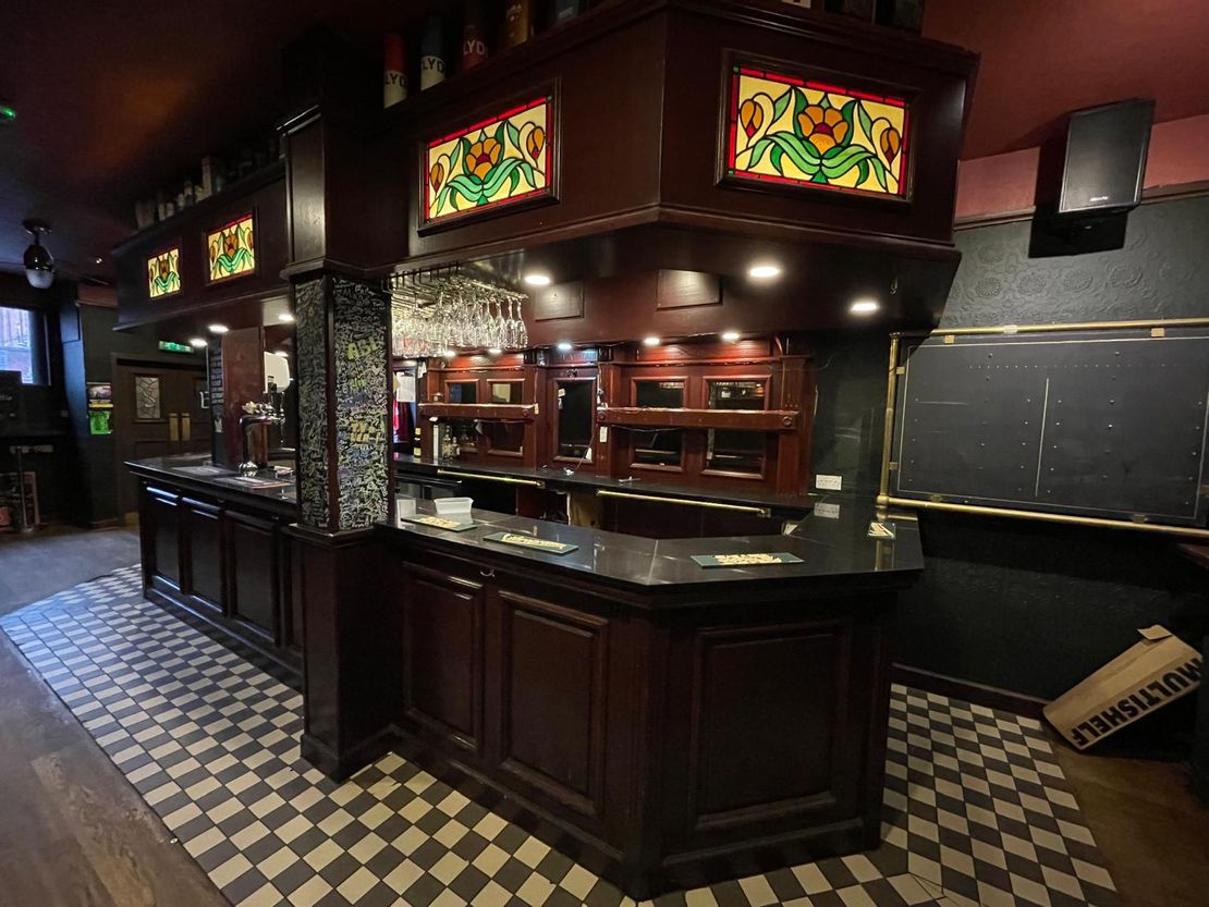 Strathduie Bar, 5, Blackfriars Street, Glasgow, G1 1PG