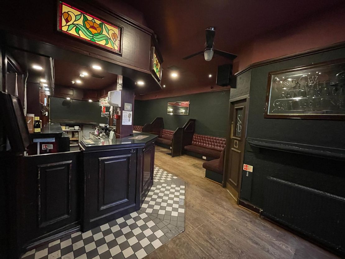 Strathduie Bar, 5, Blackfriars Street, Glasgow, G1 1PG