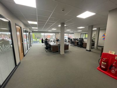 Property Image for First Floor Offices, White Rose Retail Centre, White Rose Way, Doncaster, South Yorkshire, DN4 5FT