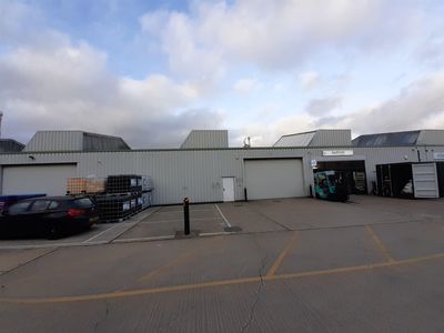 Property Image for Unit B3, Queensbridge Industrial Estate, London Road, West Thurrock, Essex, RM20 3LH