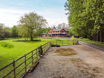 Property Image for The Vallets, Waterloo Lane Kinnersley To A438 Letton, Letton, West Midlands, HR3 6DN