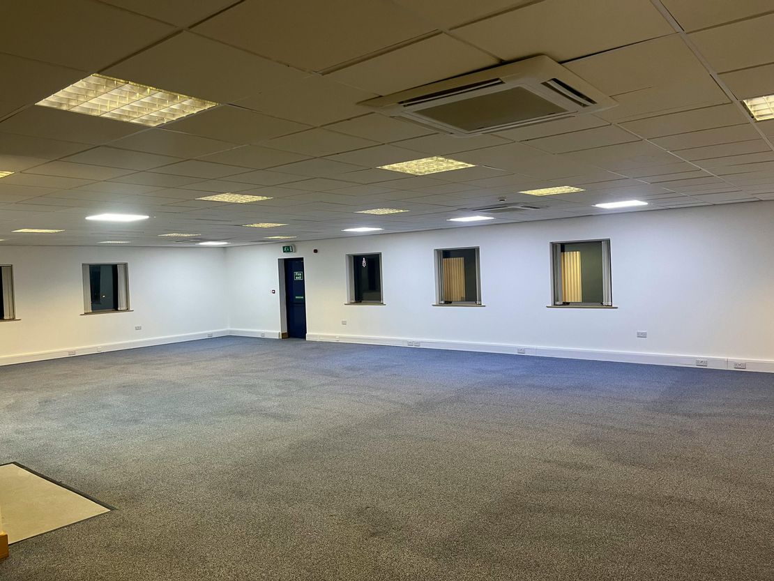 Unit 4 Clock Court, Campbell Way, Dinnington, S25 3QD